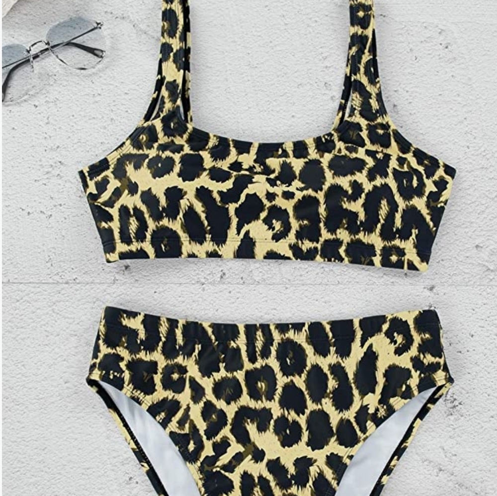 NWOT Two Piece Leopard Swimsuit